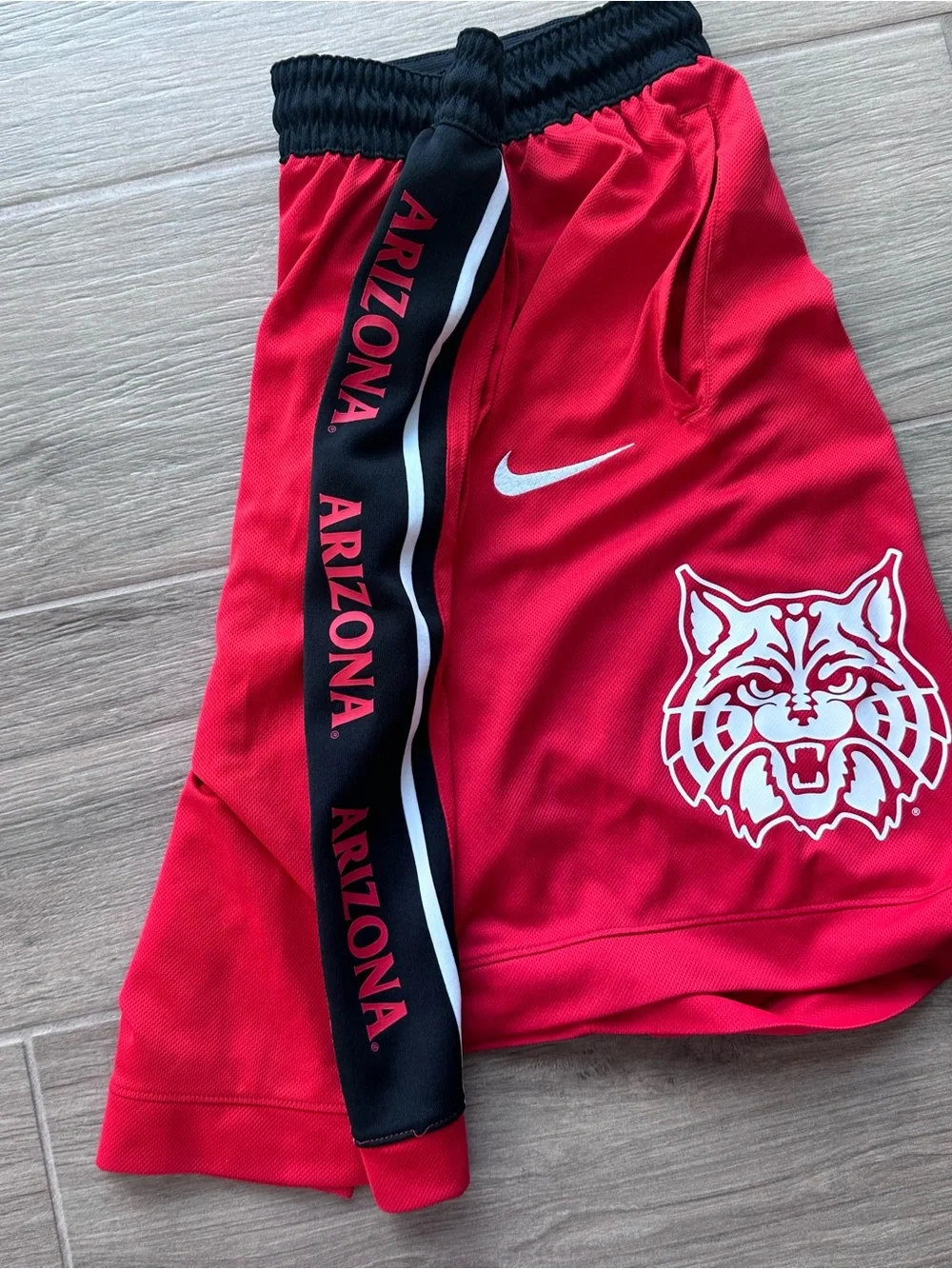 UofA Wildcat Basketball shorts